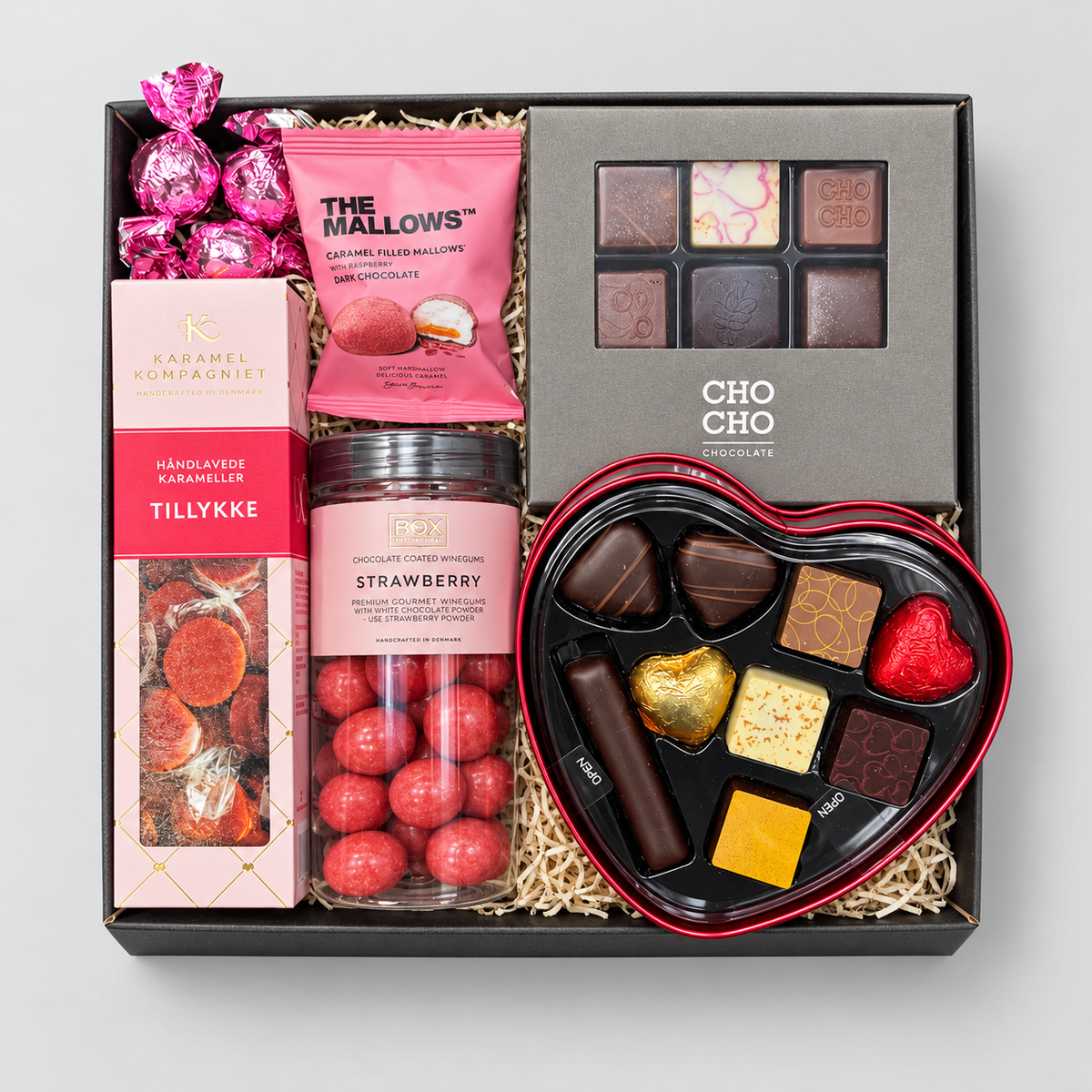 Gavekurv med chokolade og fristelser